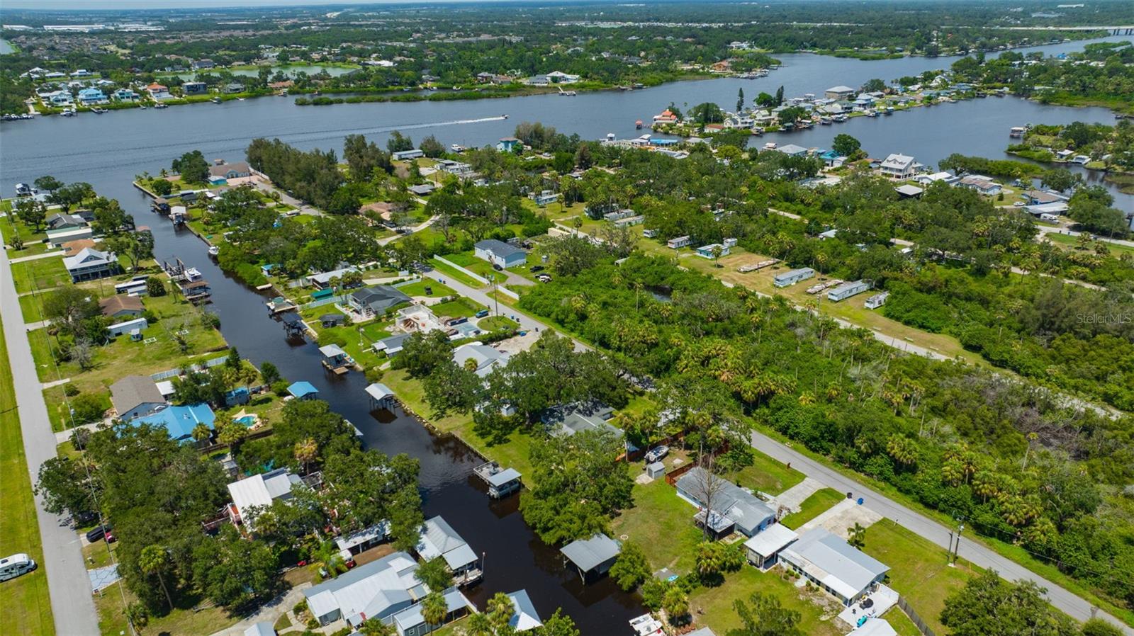 9935 RIVER DR, GIBSONTON, FL, 33534