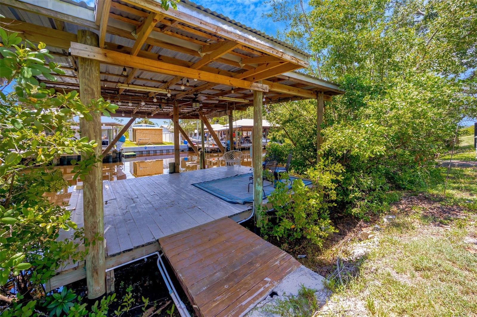 9935 RIVER DR, GIBSONTON, FL, 33534