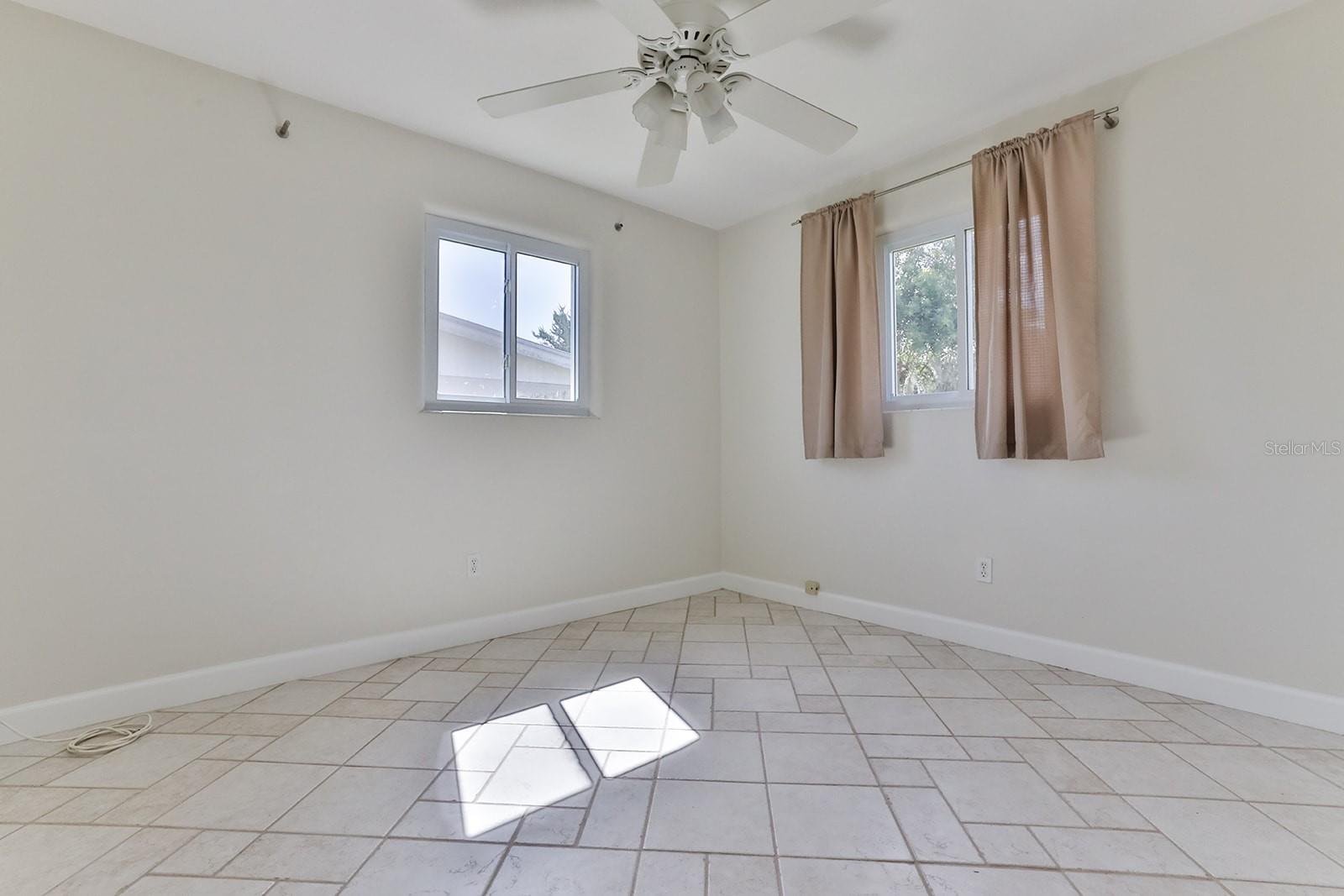 480 CAROLYN ST, NEW SMYRNA BEACH, FL, 32168