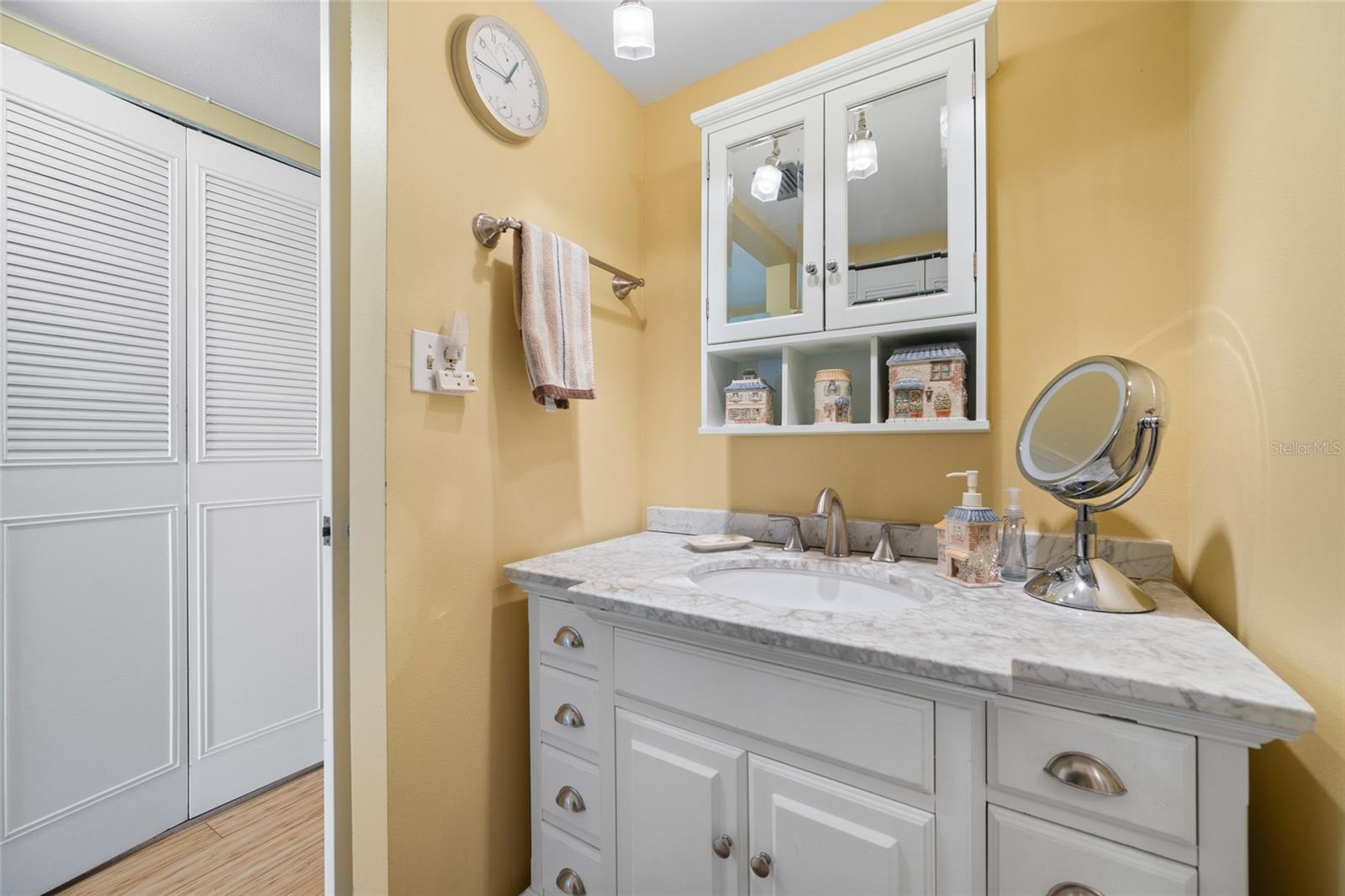 285 107TH AVE #306, TREASURE ISLAND, FL, 33706