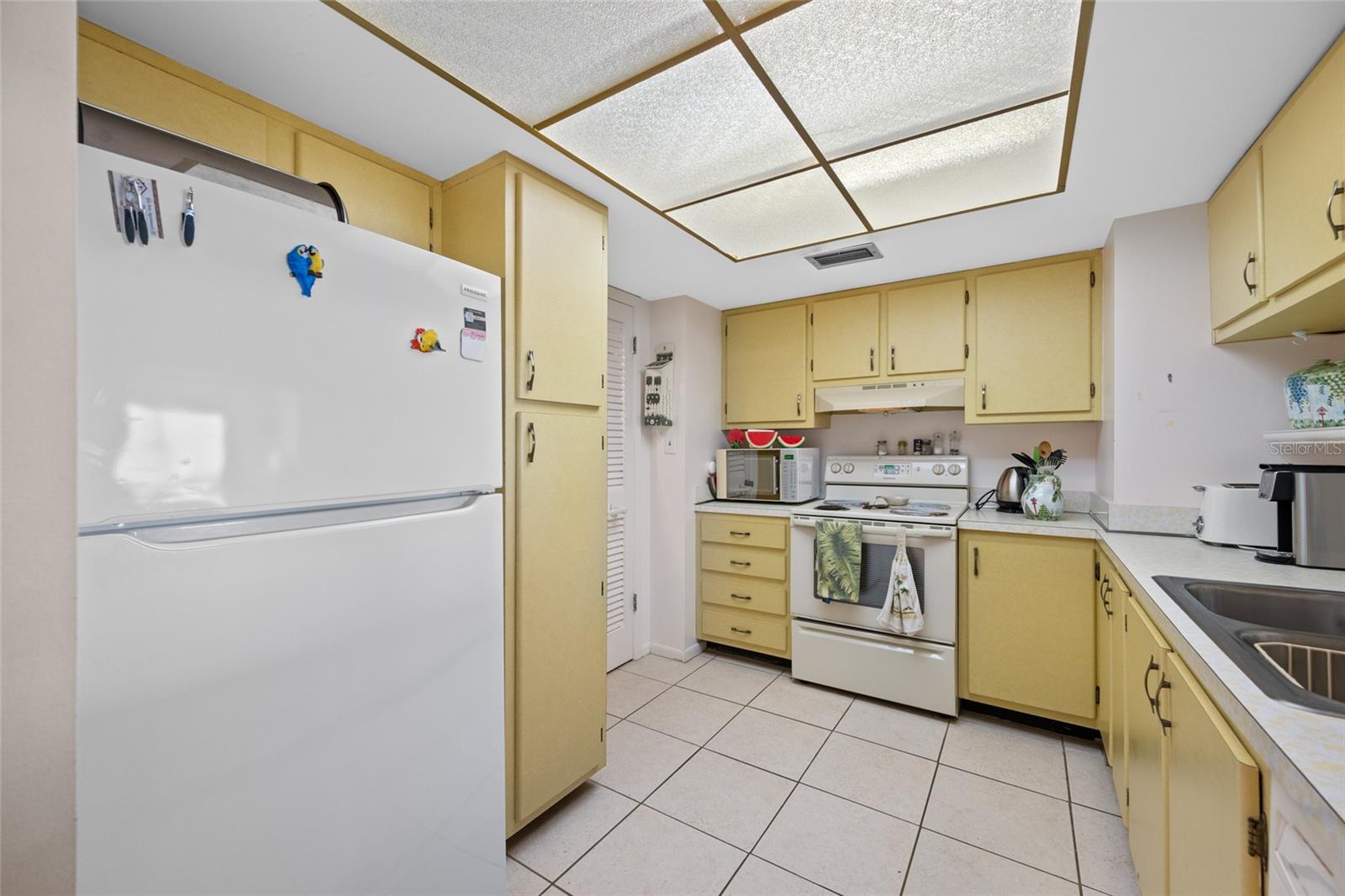 285 107TH AVE #306, TREASURE ISLAND, FL, 33706