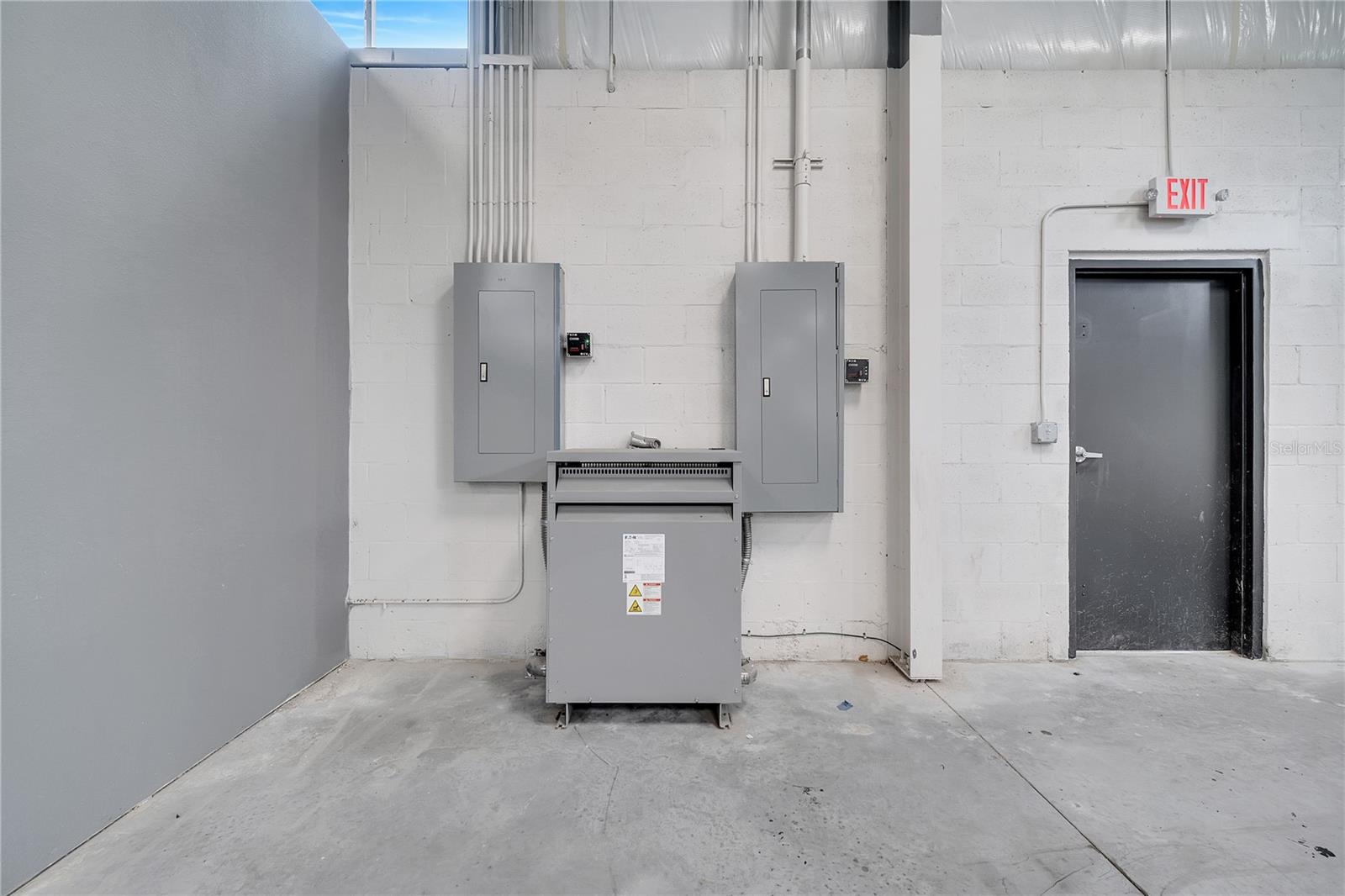 560 BARRY ST, ORLANDO, FL, 32808