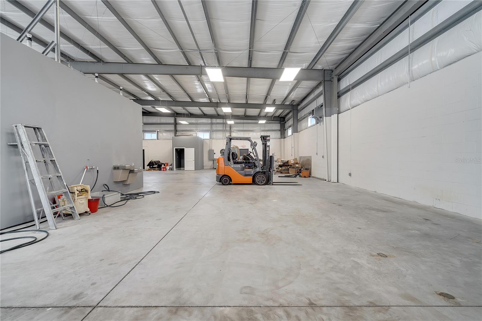 560 BARRY ST, ORLANDO, FL, 32808