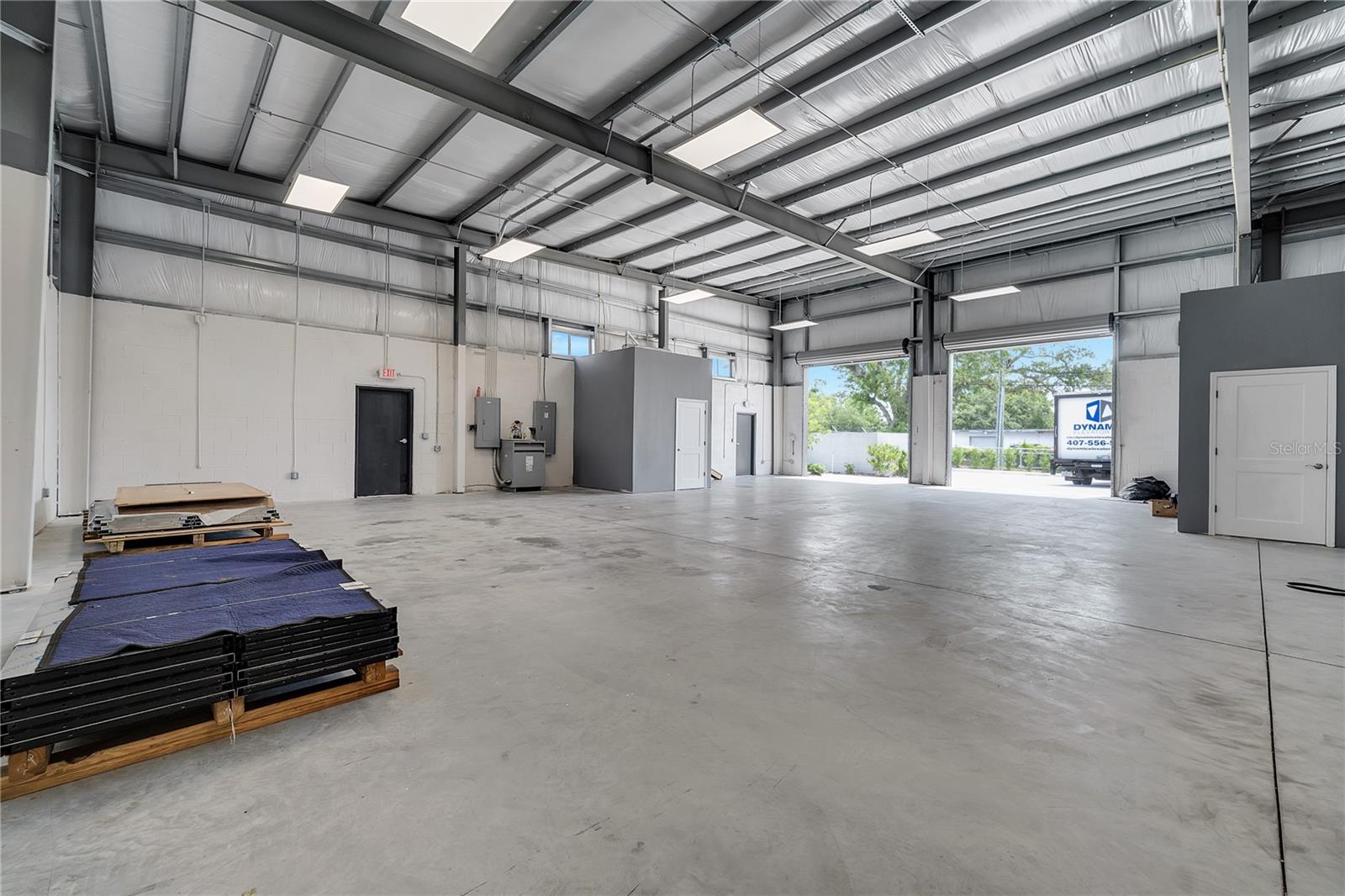 560 BARRY ST, ORLANDO, FL, 32808