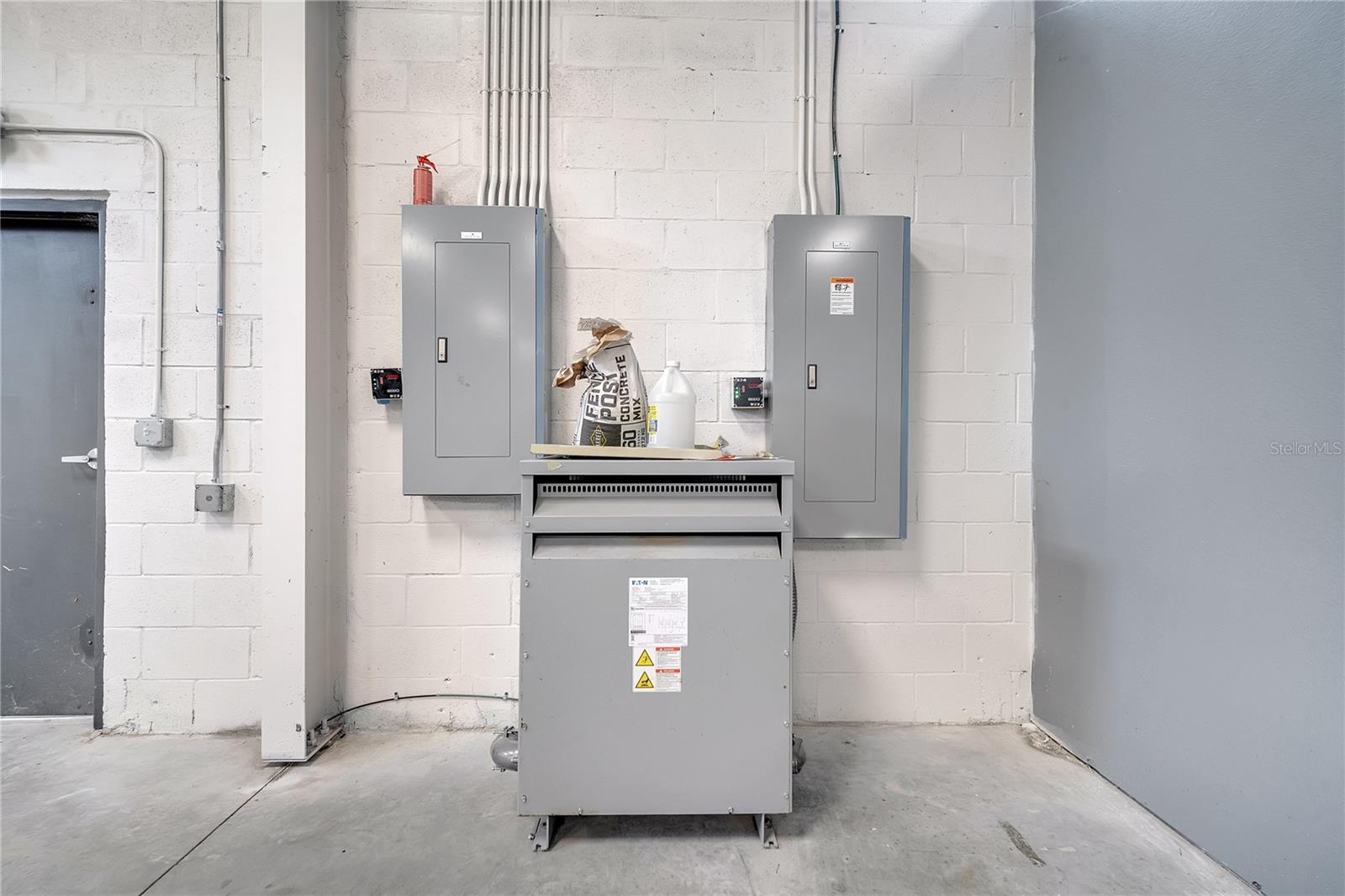 560 BARRY ST, ORLANDO, FL, 32808