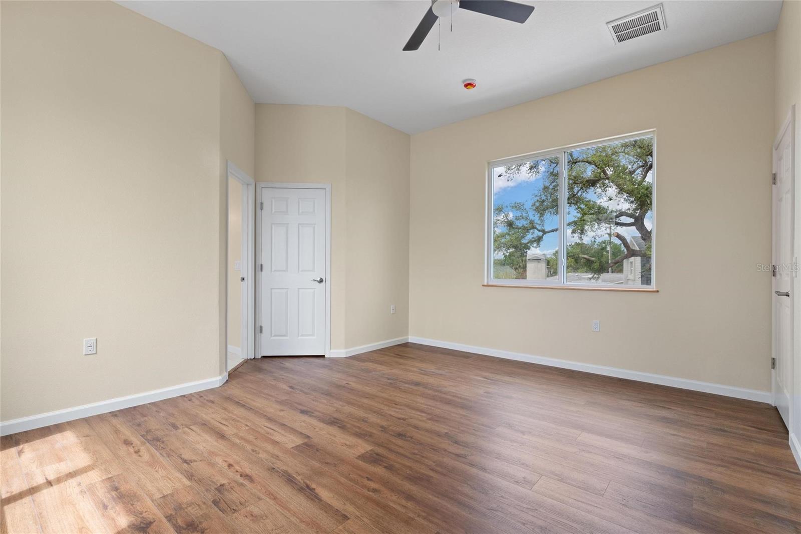 743 BAYSHORE DR, TARPON SPRINGS, FL, 34689