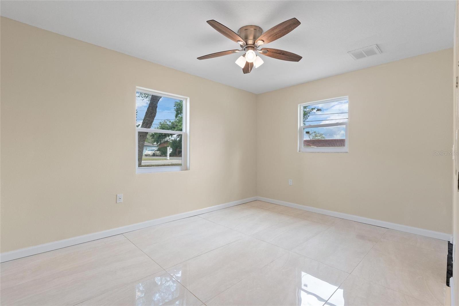 743 BAYSHORE DR, TARPON SPRINGS, FL, 34689