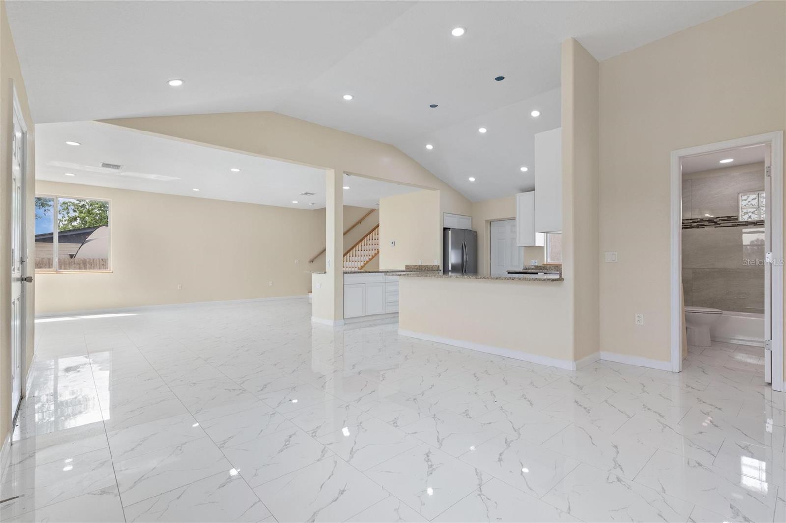 743 BAYSHORE DR, TARPON SPRINGS, FL, 34689