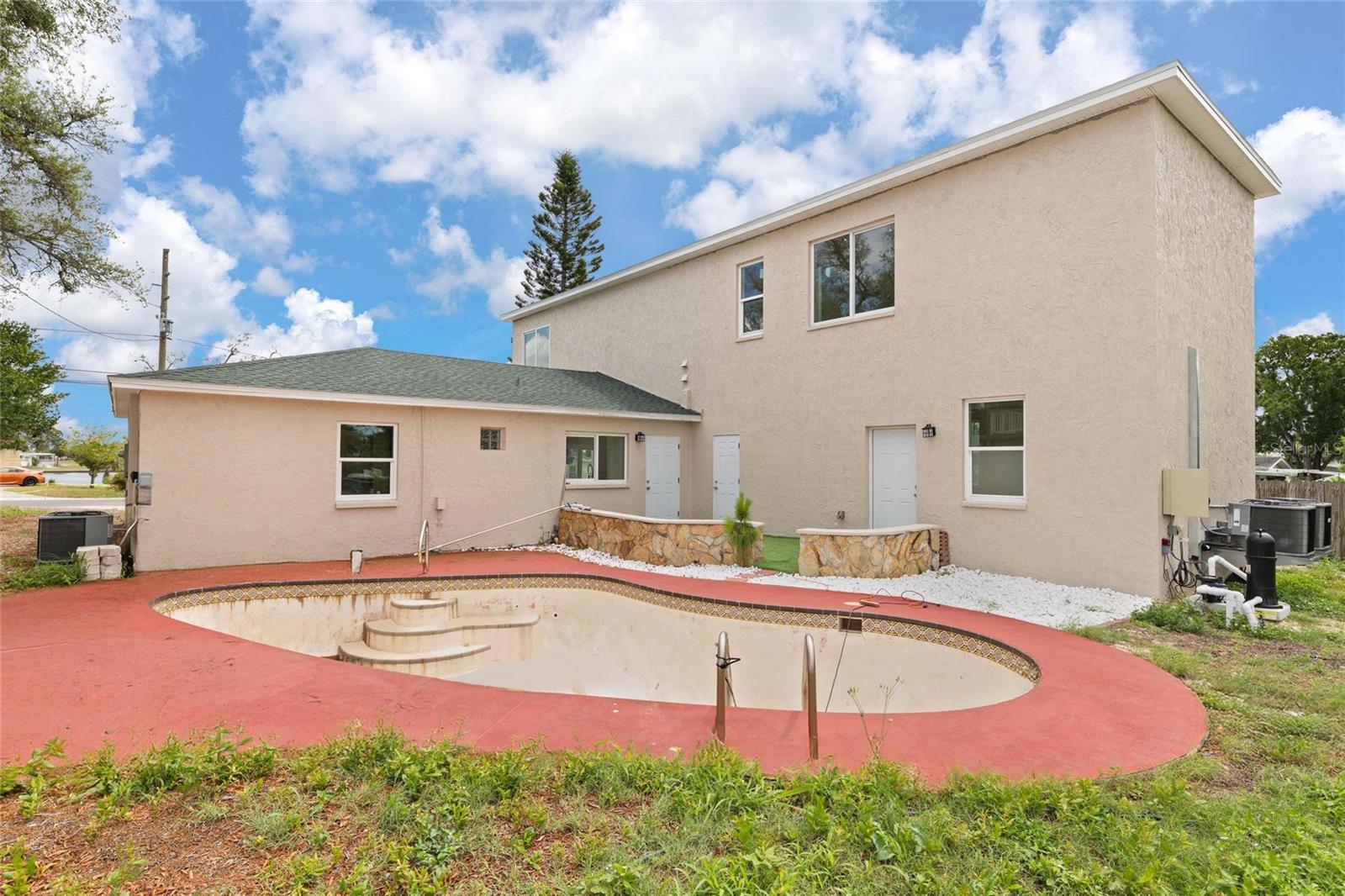 743 BAYSHORE DR, TARPON SPRINGS, FL, 34689