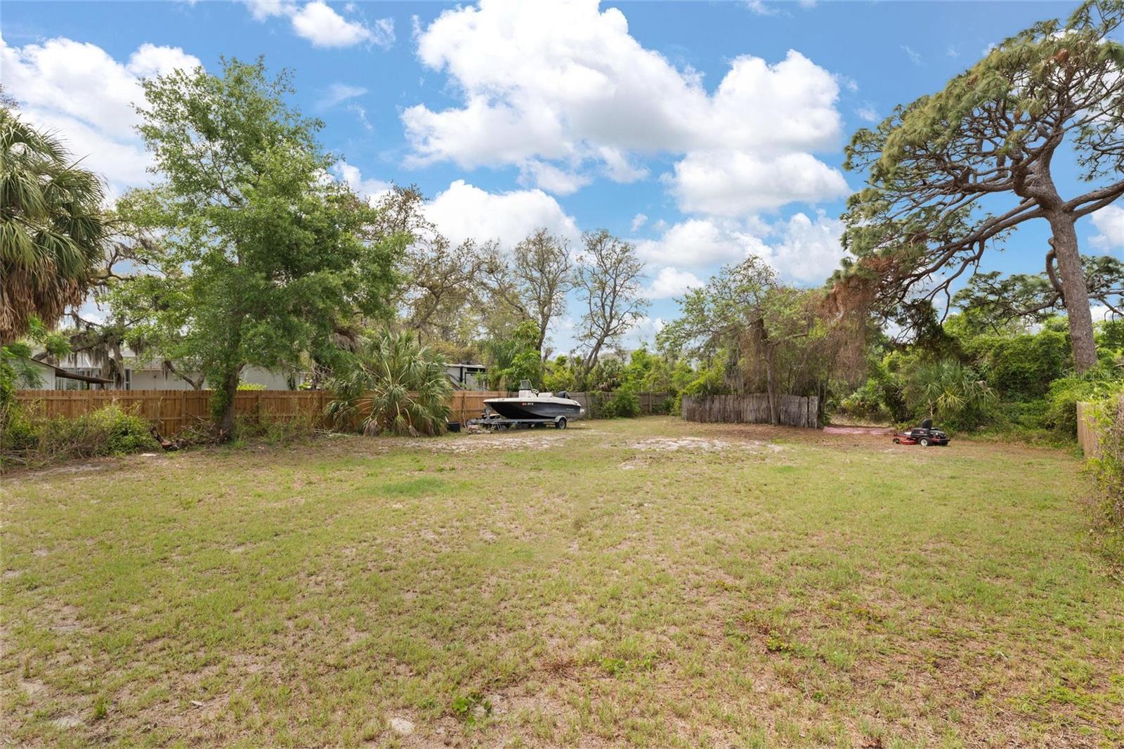 743 BAYSHORE DR, TARPON SPRINGS, FL, 34689