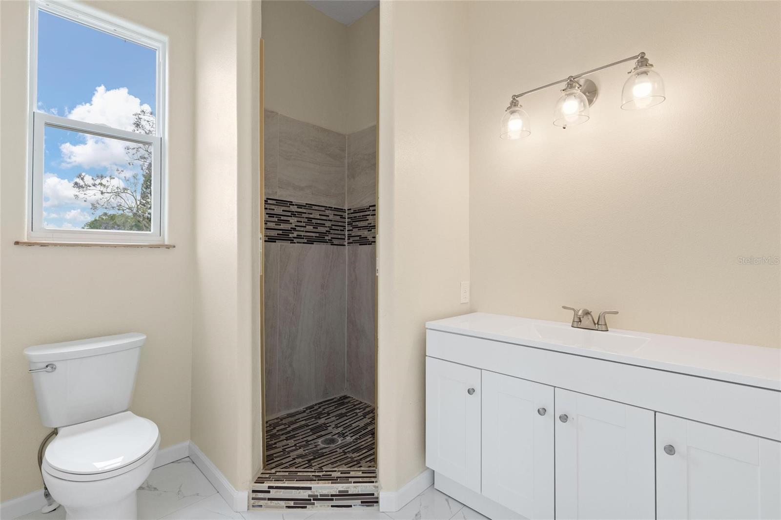 743 BAYSHORE DR, TARPON SPRINGS, FL, 34689