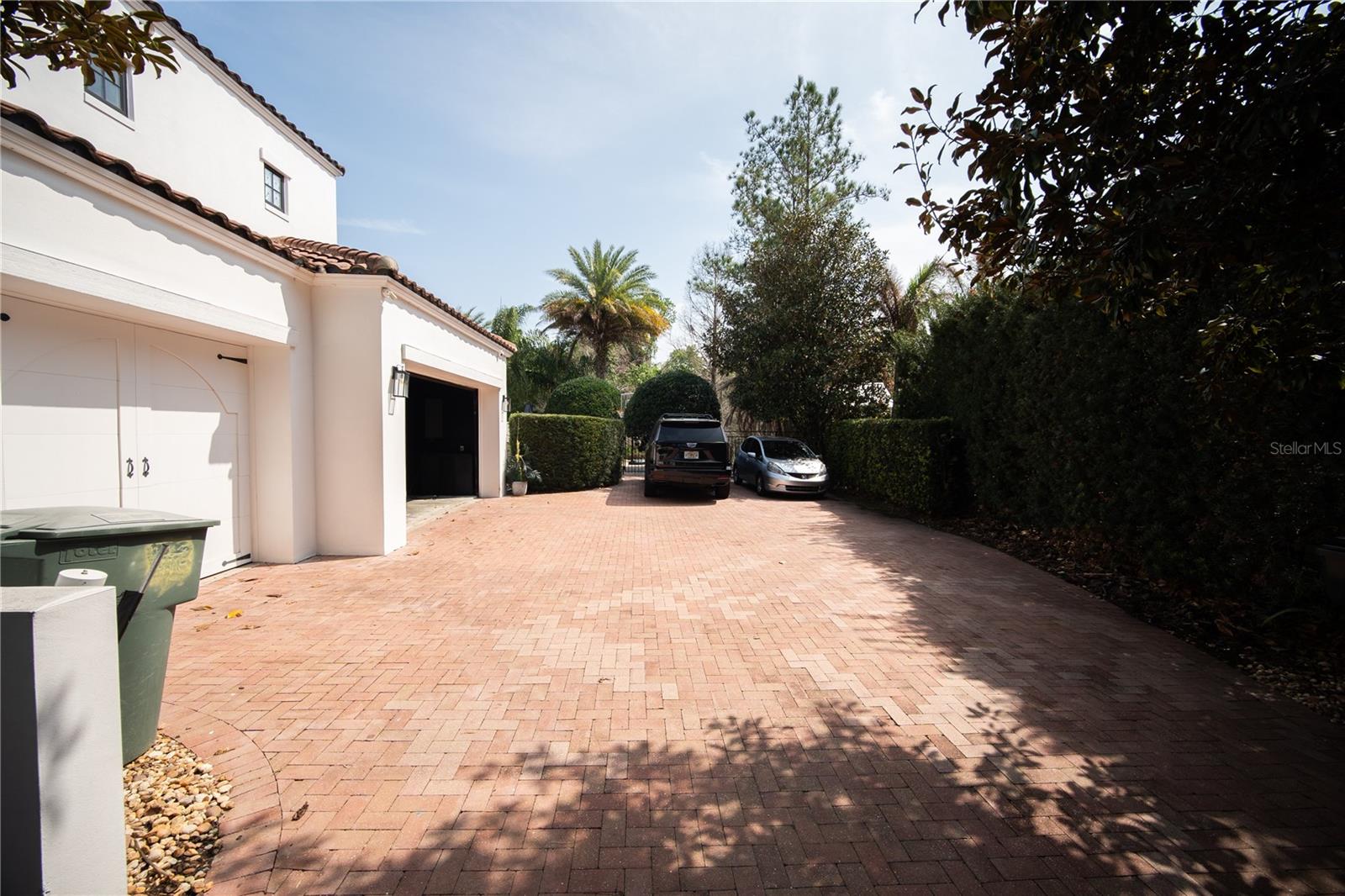 719 EASTLAWN DR, KISSIMMEE, FL, 34747