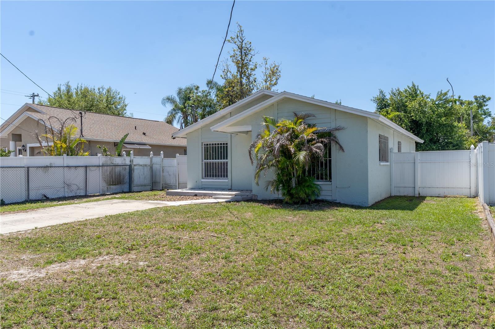 9304 N ELMER ST, TAMPA, FL, 33612