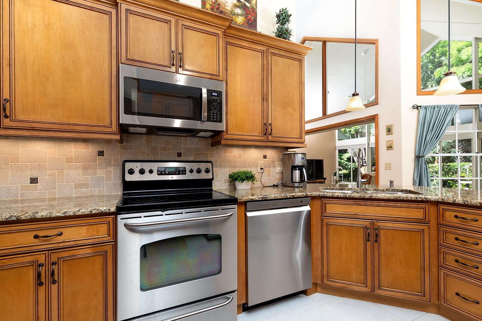 808 SILVERWOOD DR, LAKE MARY, FL, 32746