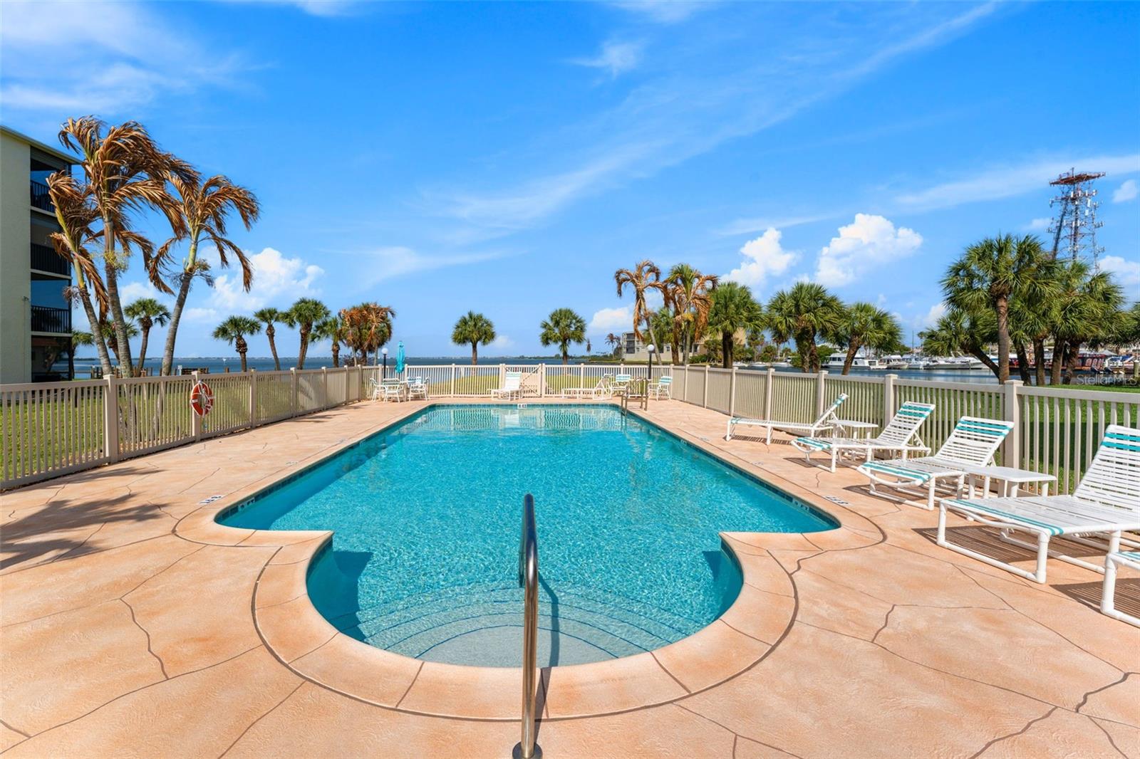 3873 S BANANA RIVER BLVD #103, COCOA BEACH, FL, 32931