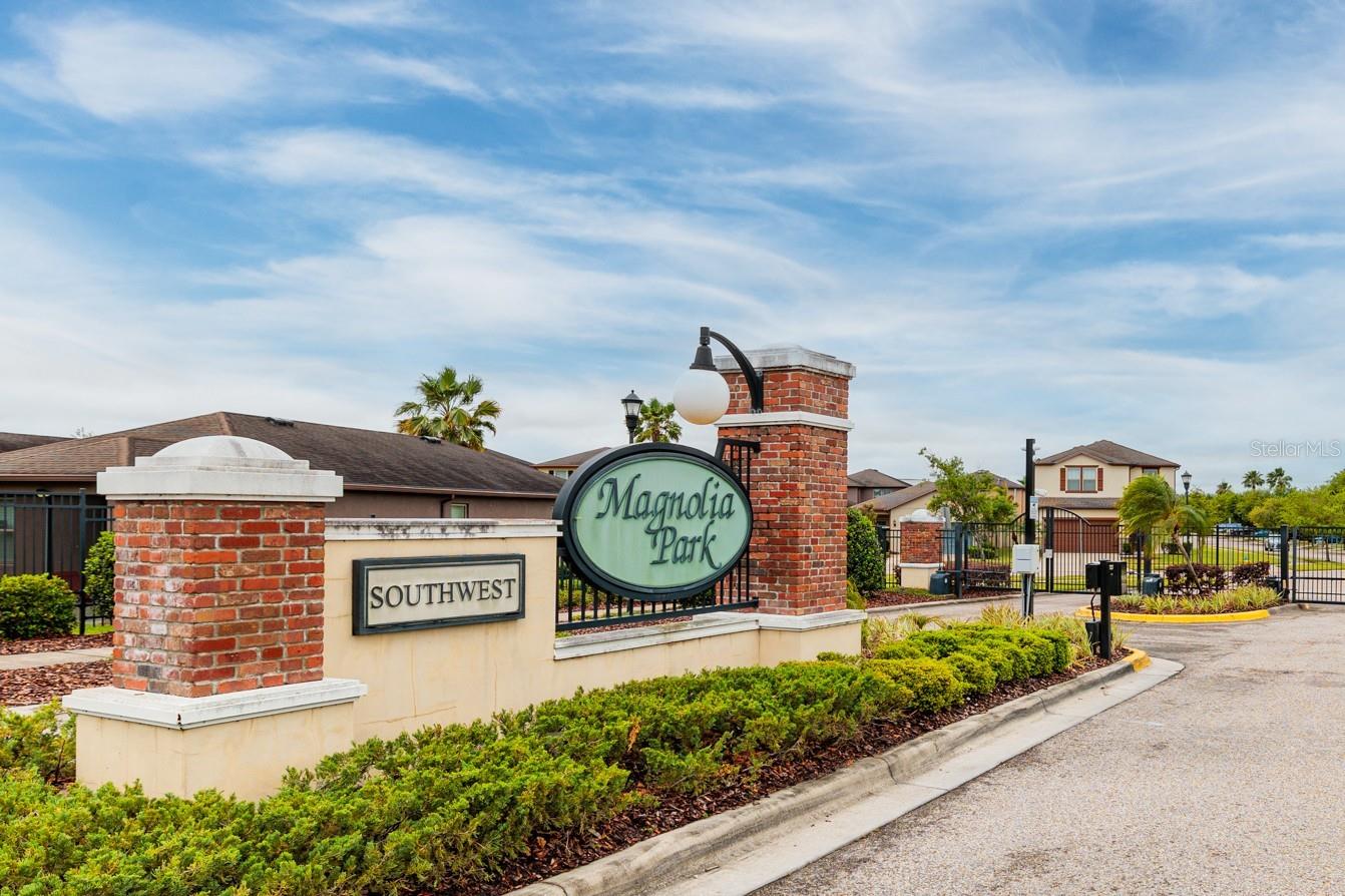 6408 YELLOW BUCKEYE DR, RIVERVIEW, FL, 33578