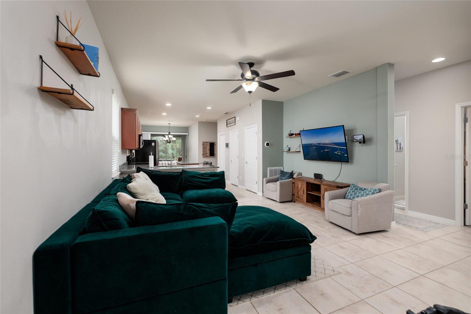 6408 YELLOW BUCKEYE DR, RIVERVIEW, FL, 33578