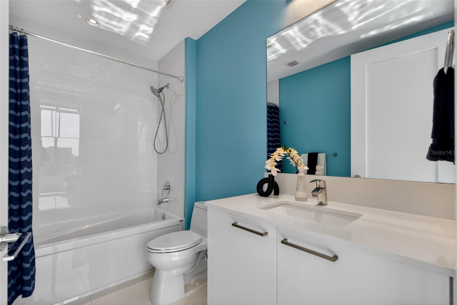 111 S PINEAPPLE AVE #904, SARASOTA, FL, 34236