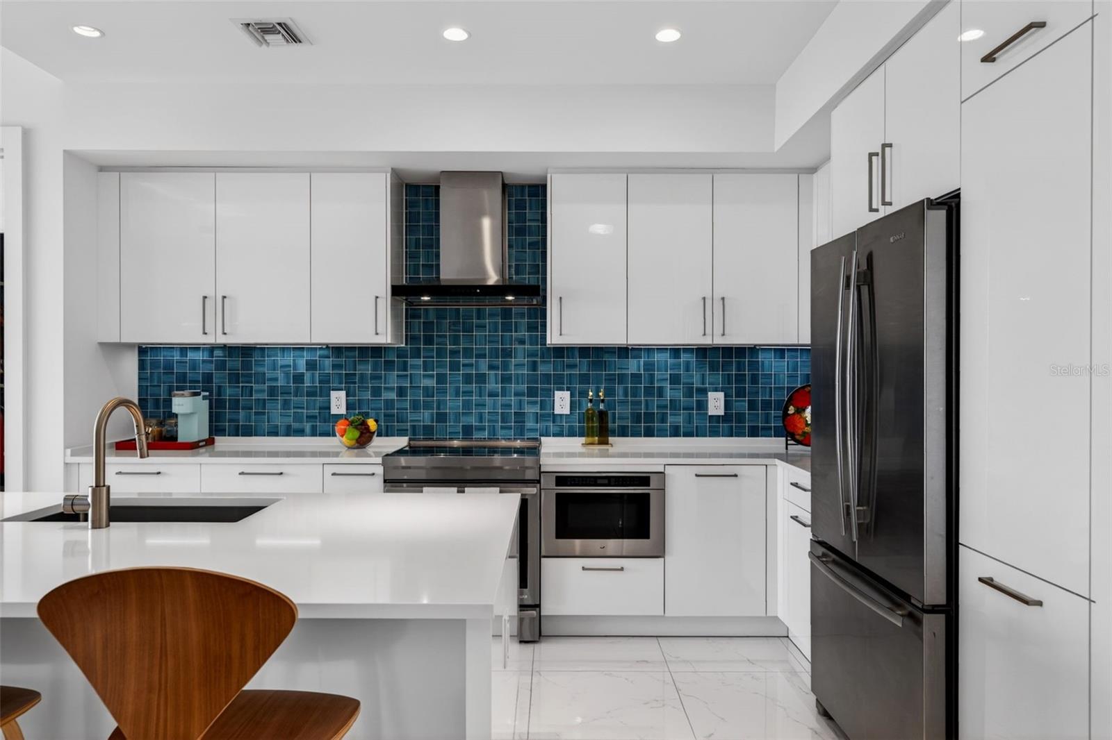 111 S PINEAPPLE AVE #904, SARASOTA, FL, 34236