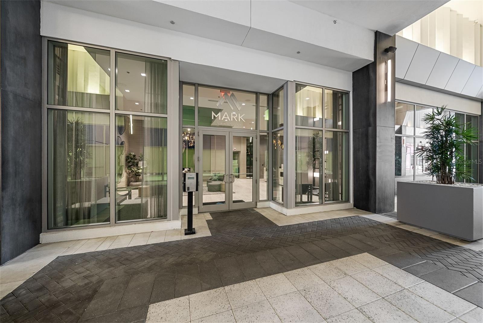 111 S PINEAPPLE AVE #904, SARASOTA, FL, 34236