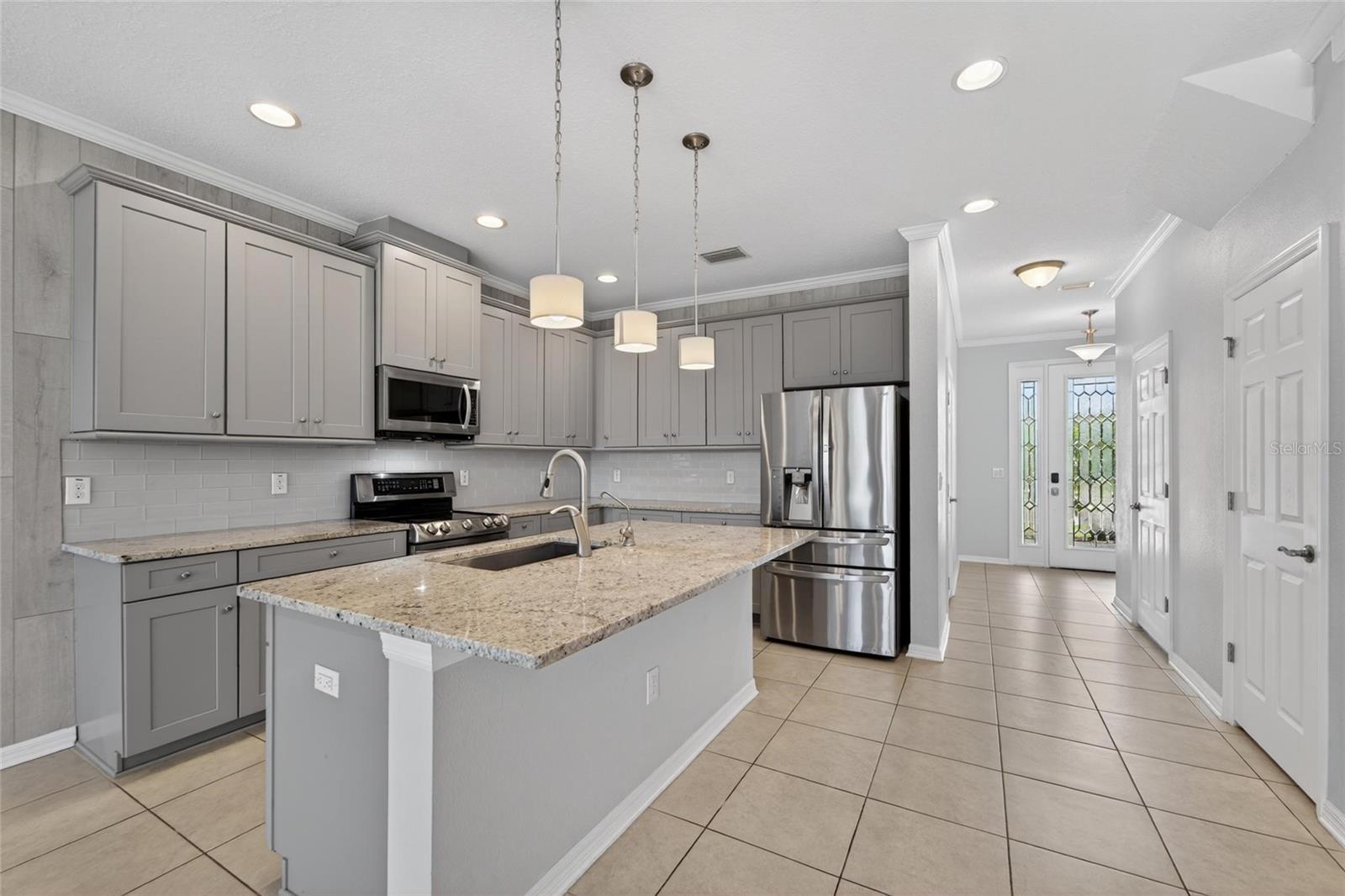 8108 MUDDY PINES PL, TAMPA, FL, 33635