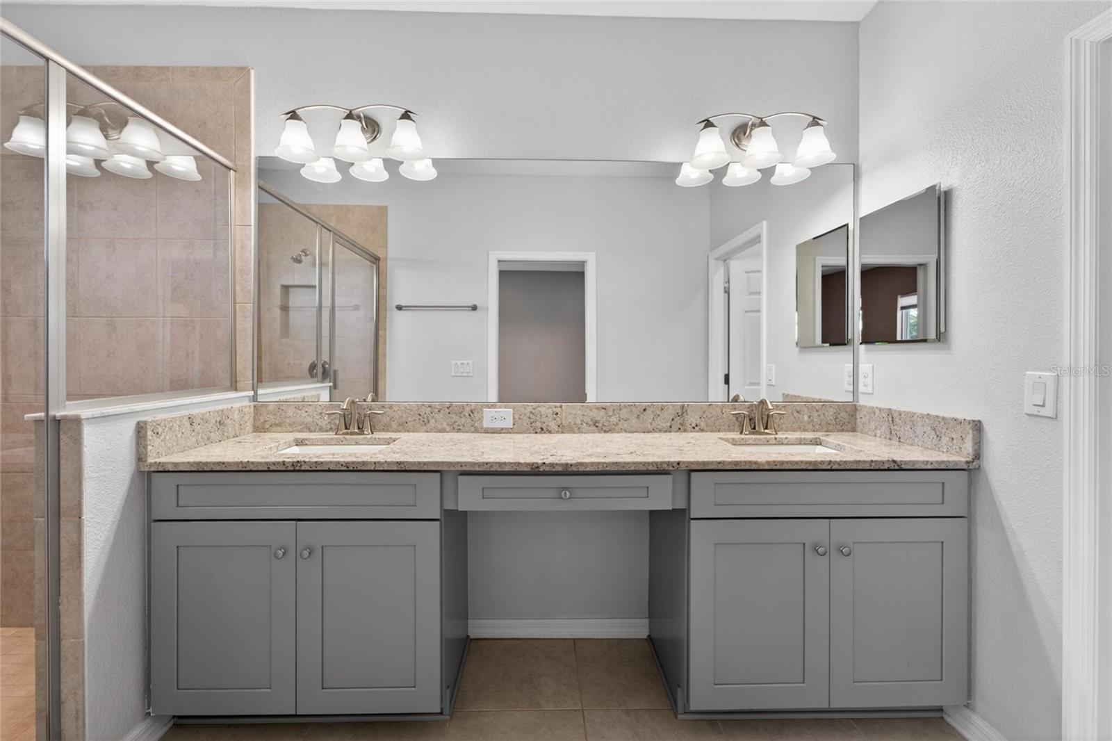 8108 MUDDY PINES PL, TAMPA, FL, 33635