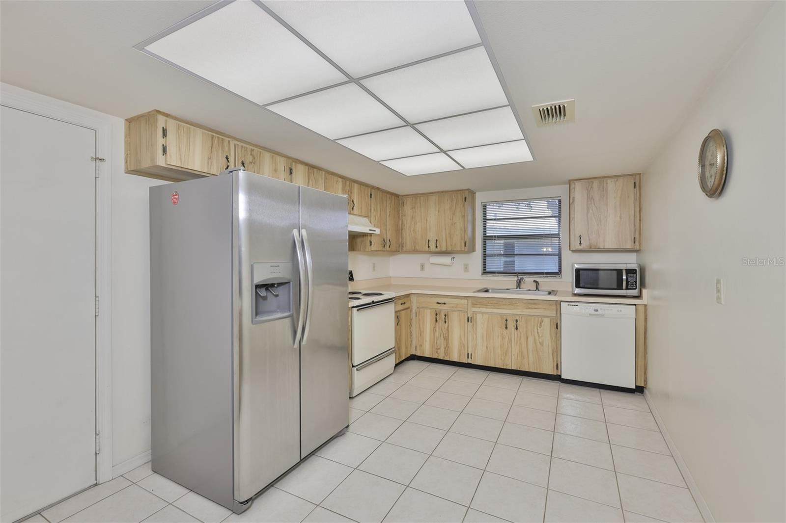 1618 LELAND DR, SUN CITY CENTER, FL, 33573