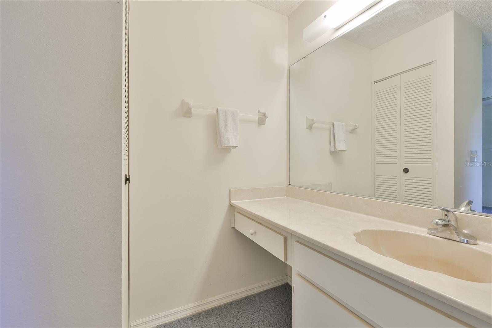 1618 LELAND DR, SUN CITY CENTER, FL, 33573