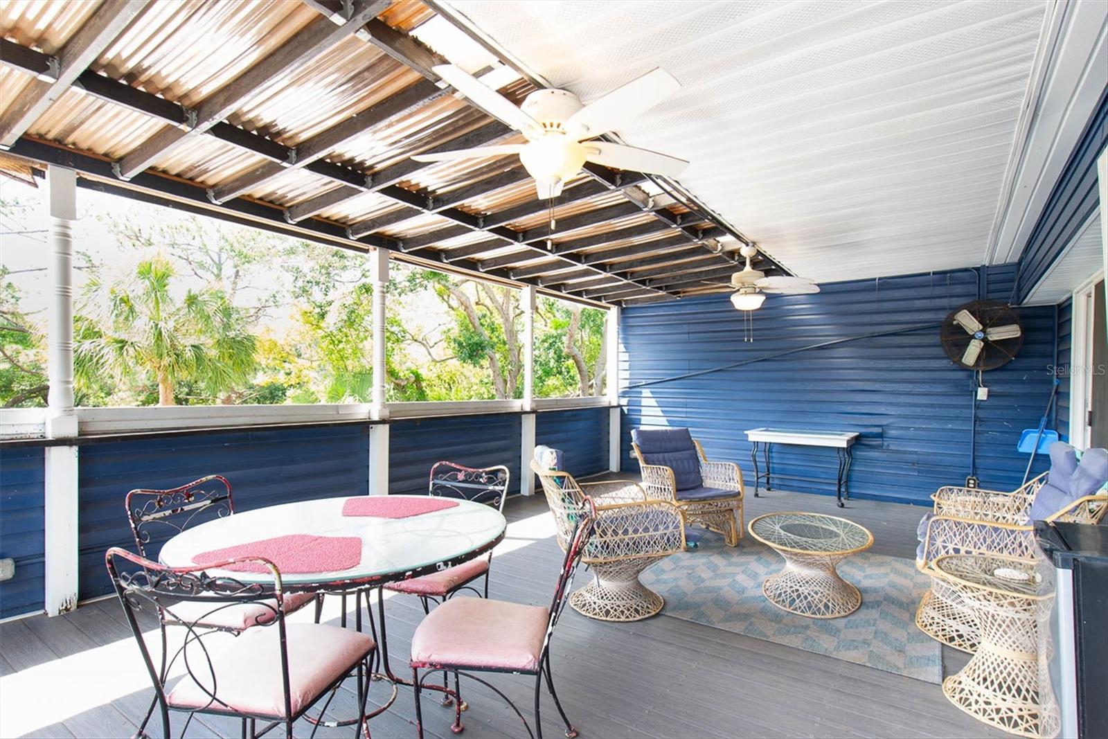 819 10TH ST SW, LARGO, FL, 33770