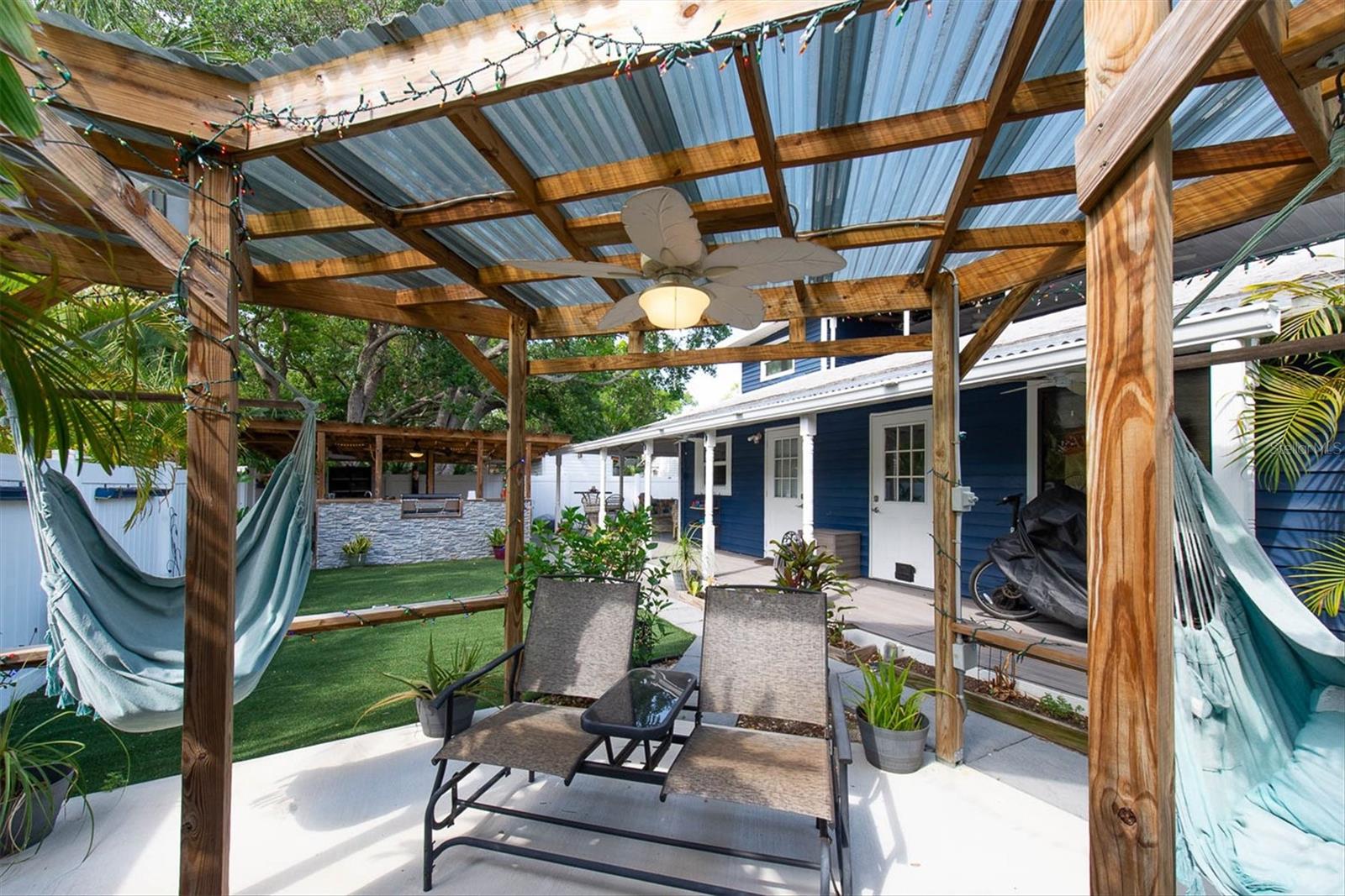 819 10TH ST SW, LARGO, FL, 33770