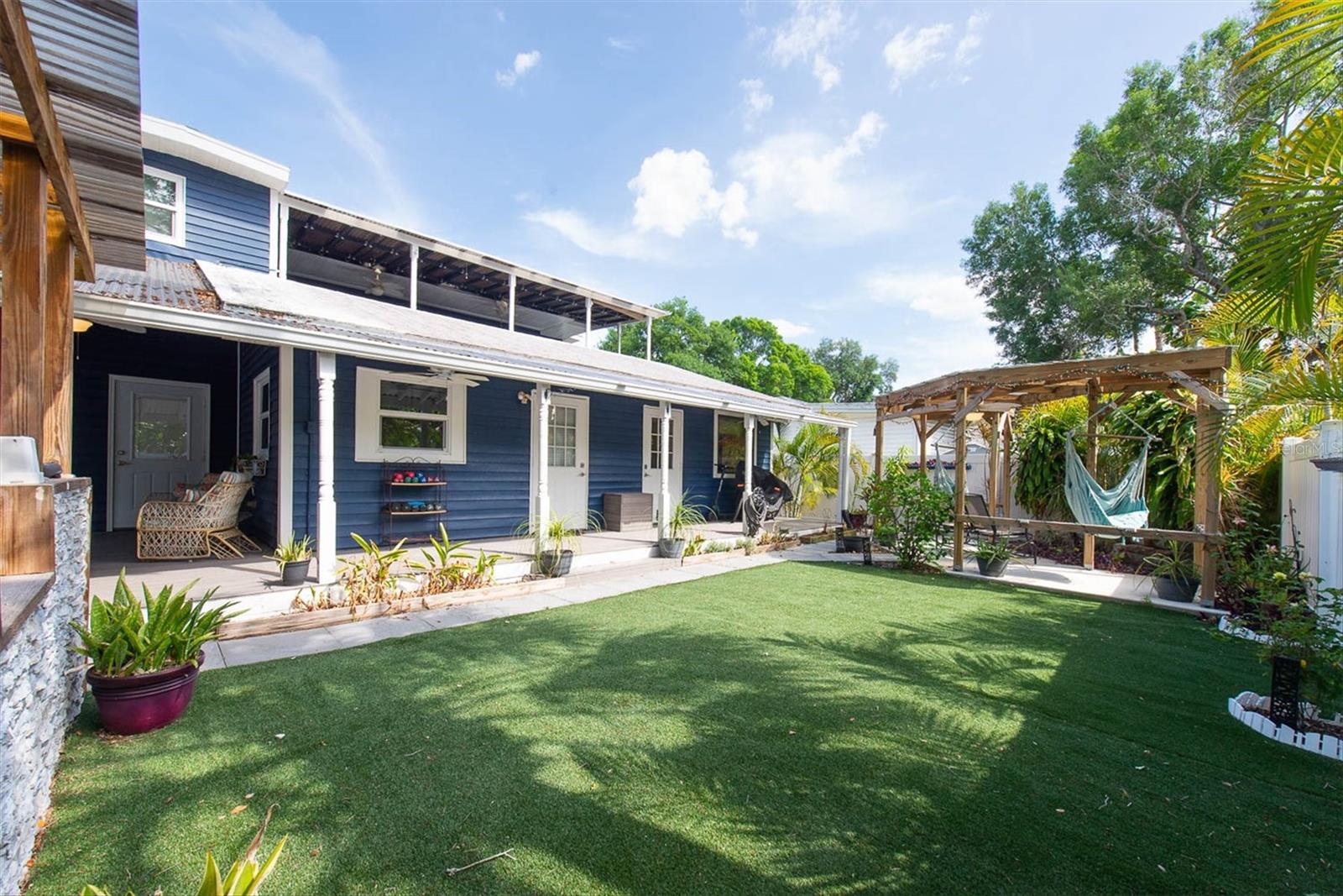 819 10TH ST SW, LARGO, FL, 33770