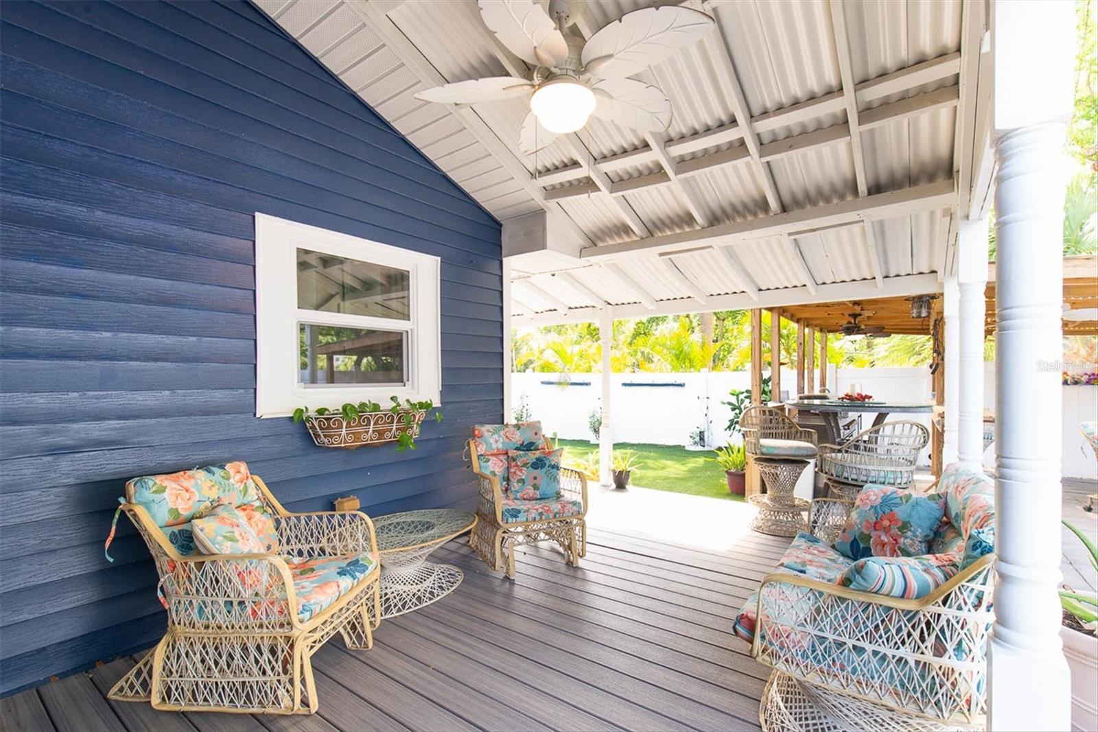 819 10TH ST SW, LARGO, FL, 33770