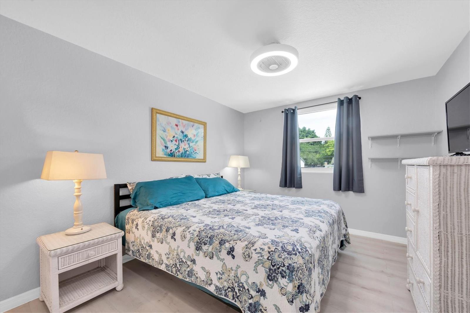 819 10TH ST SW, LARGO, FL, 33770