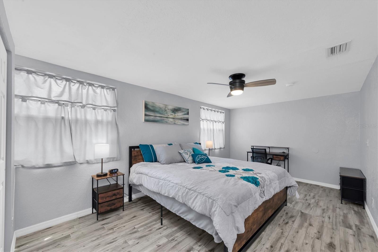 819 10TH ST SW, LARGO, FL, 33770