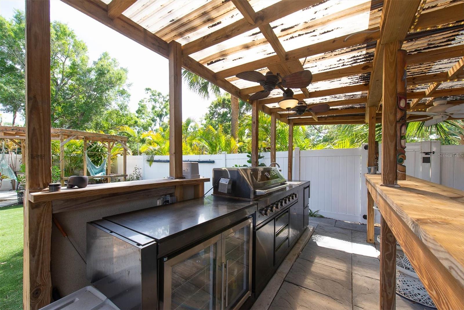 819 10TH ST SW, LARGO, FL, 33770