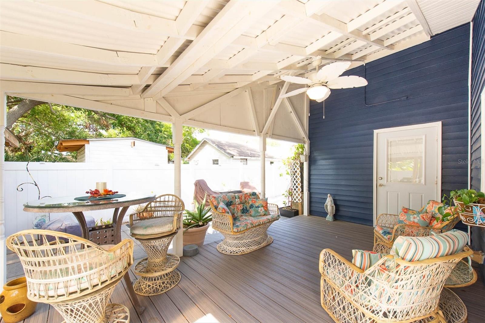 819 10TH ST SW, LARGO, FL, 33770