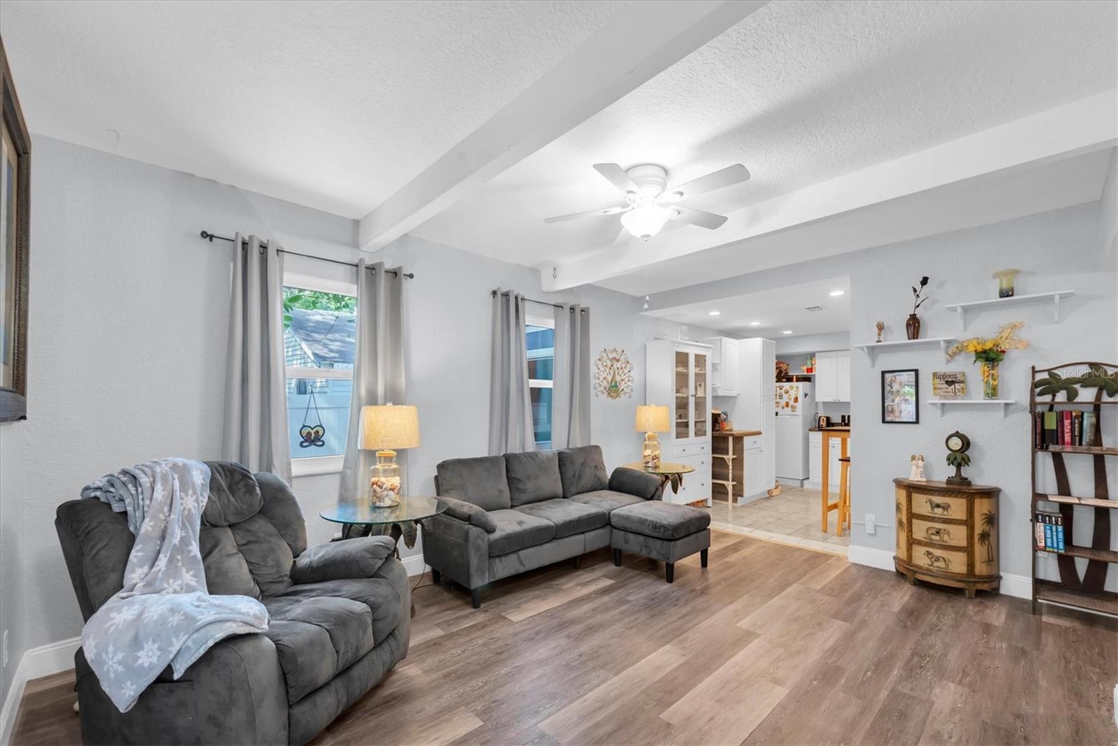 819 10TH ST SW, LARGO, FL, 33770