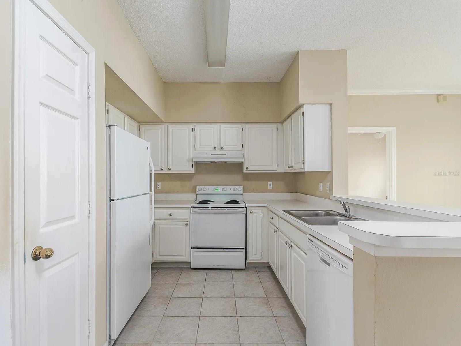 10000 SW 52ND AVE #99, GAINESVILLE, FL, 32608