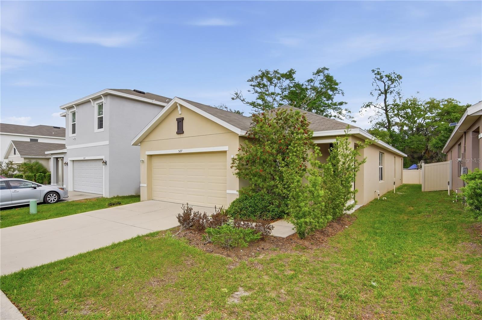 5217 HILLSIDE MEADOW PL, TAMPA, FL, 33610
