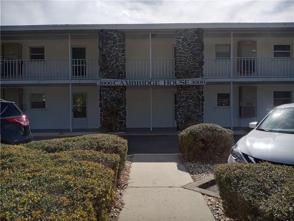 3900 ROXANE BLVD #8B, SARASOTA, FL, 34235