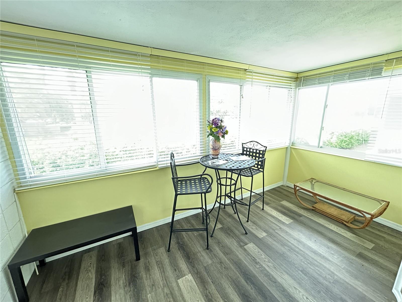 3900 ROXANE BLVD #8B, SARASOTA, FL, 34235