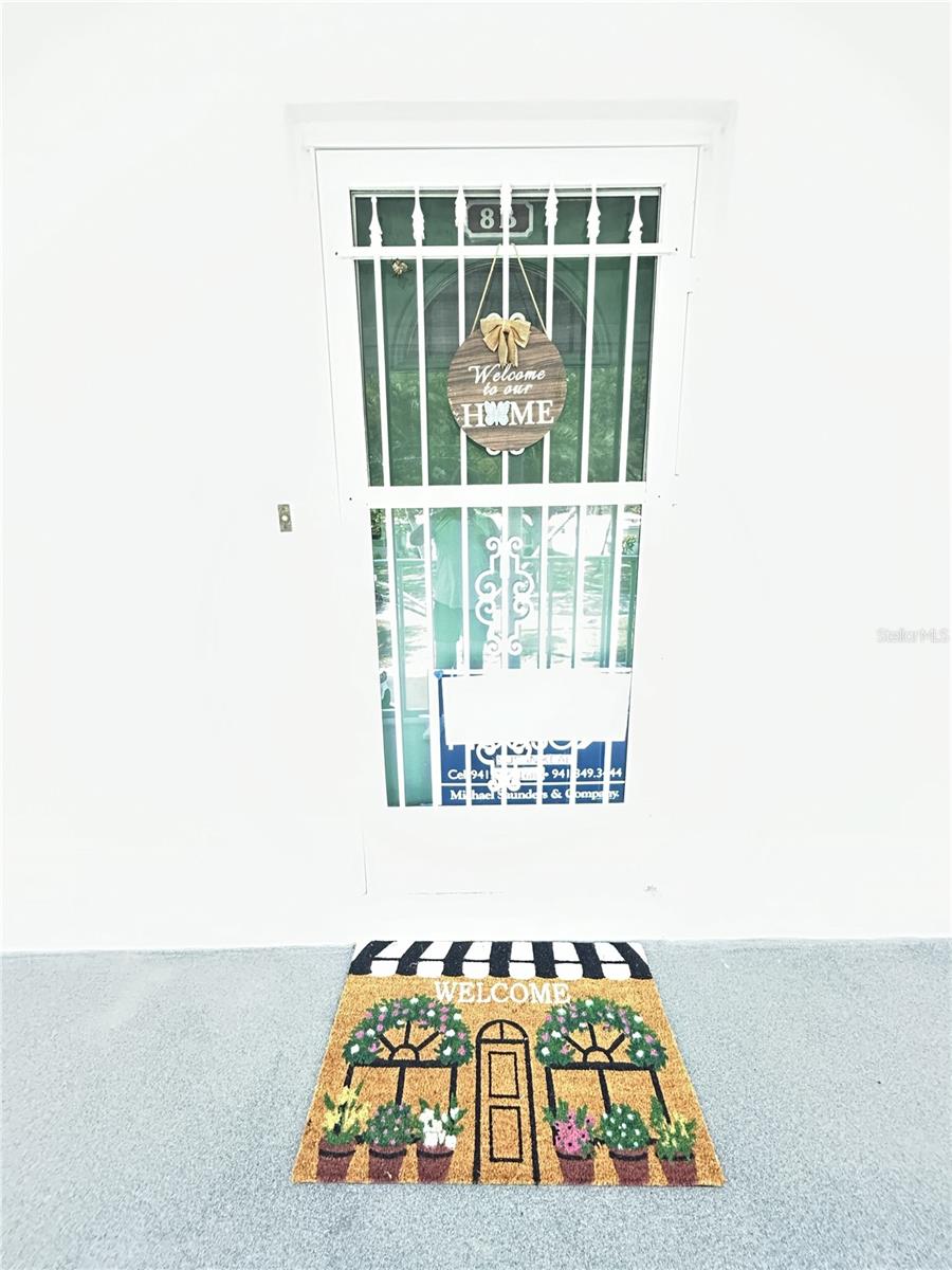 3900 ROXANE BLVD #8B, SARASOTA, FL, 34235