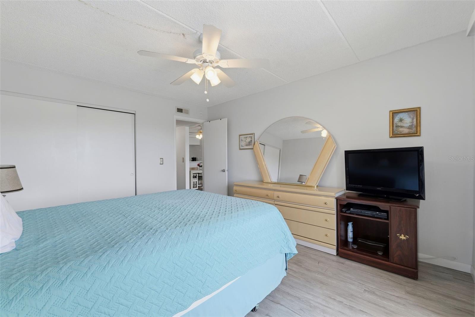 12760 INDIAN ROCKS RD #1082, LARGO, FL, 33774