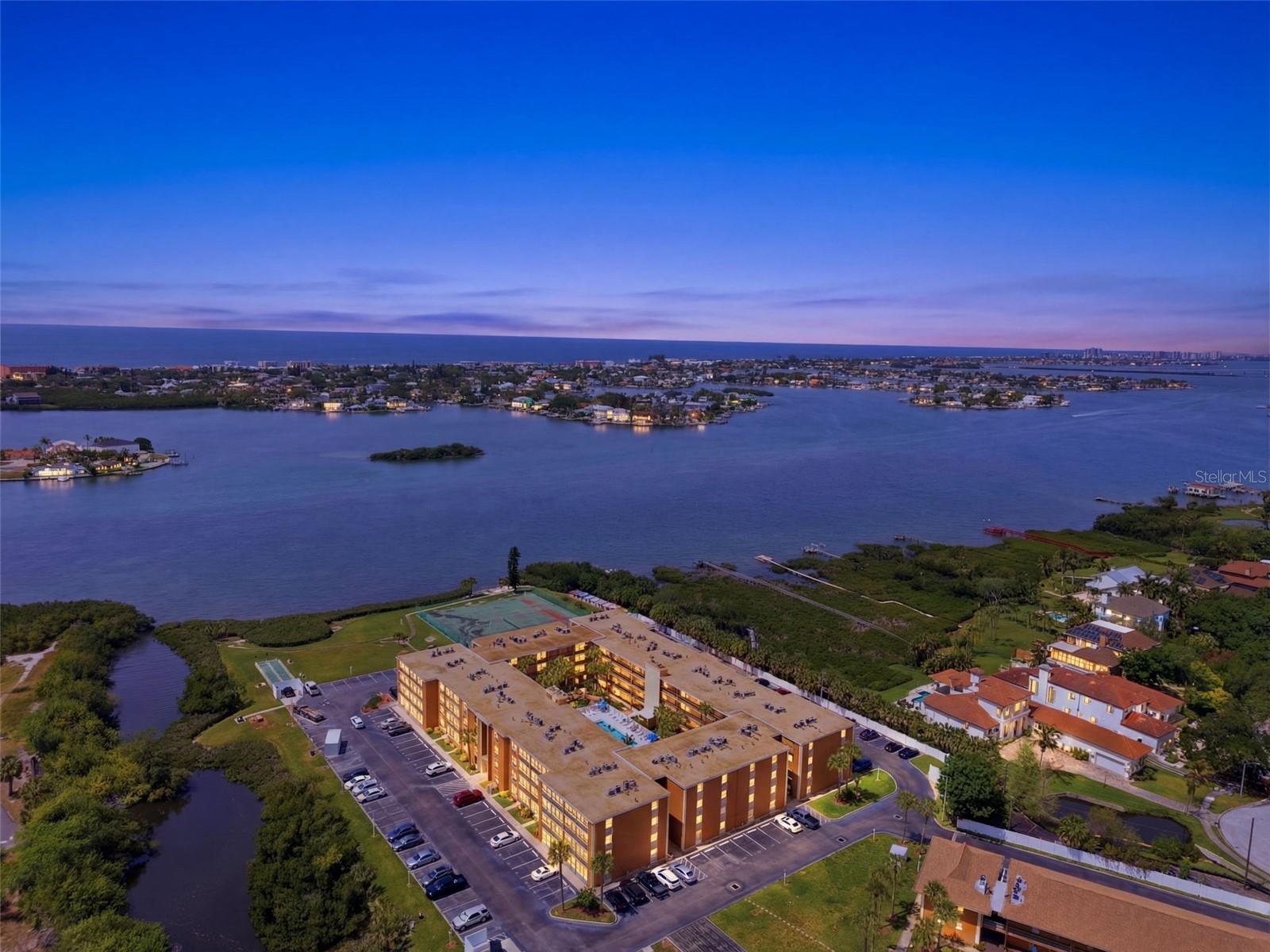 12760 INDIAN ROCKS RD #1082, LARGO, FL, 33774