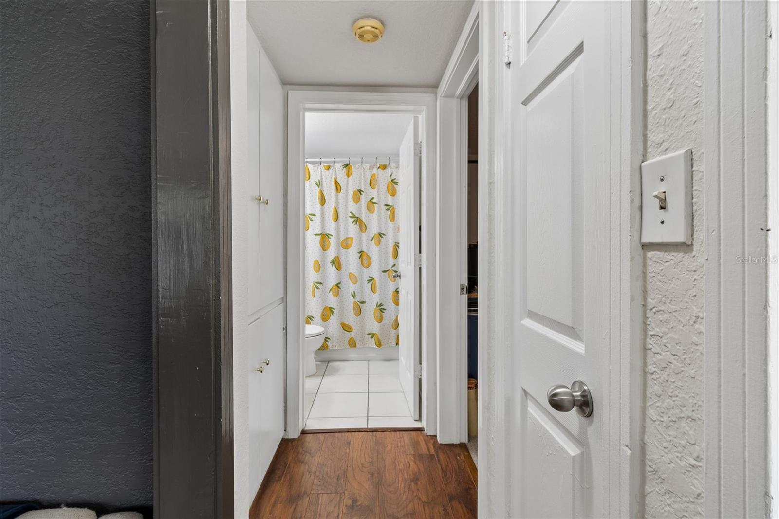 2301 W ELDRED DR, TAMPA, FL, 33603