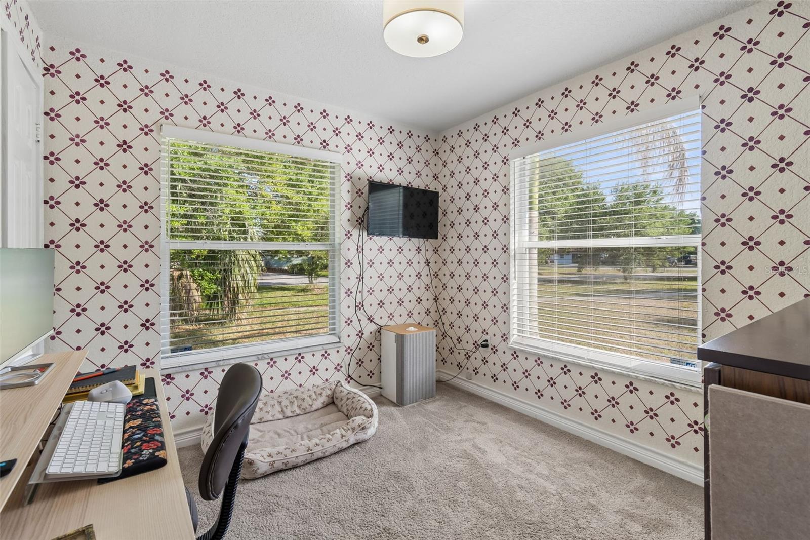 2301 W ELDRED DR, TAMPA, FL, 33603