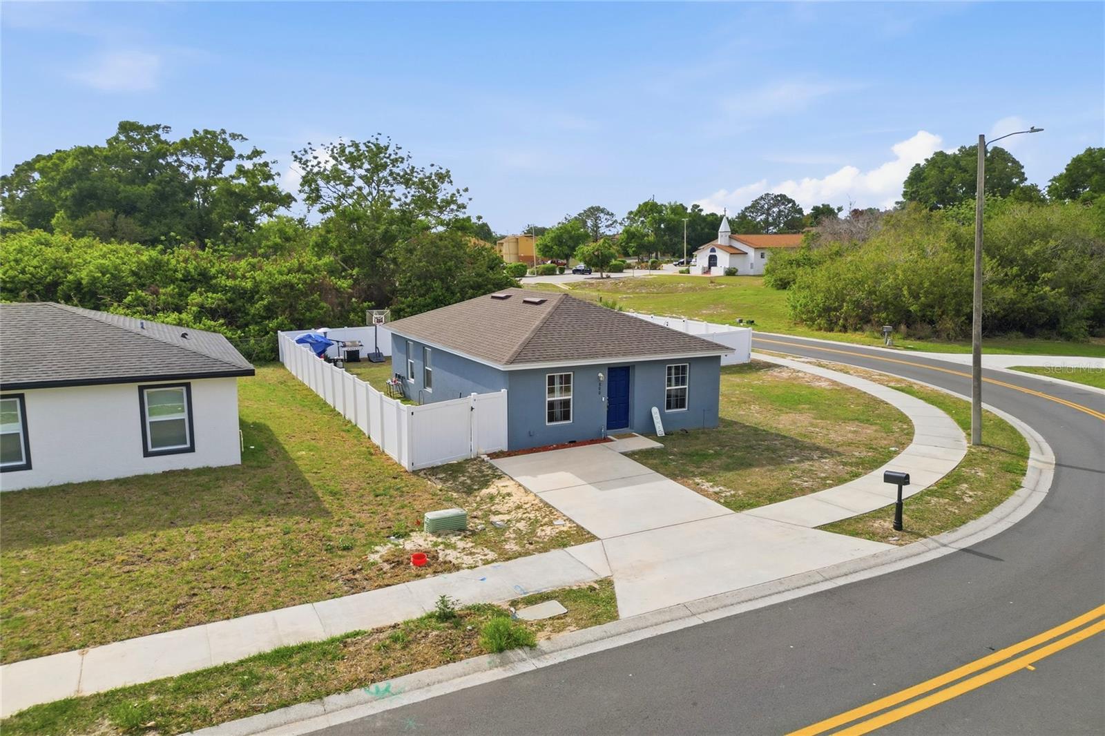 800 WARE AVE NE, WINTER HAVEN, FL, 33881