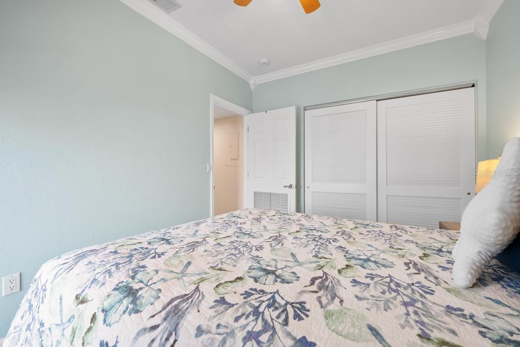 6005 GULF DR #219, HOLMES BEACH, FL, 34217