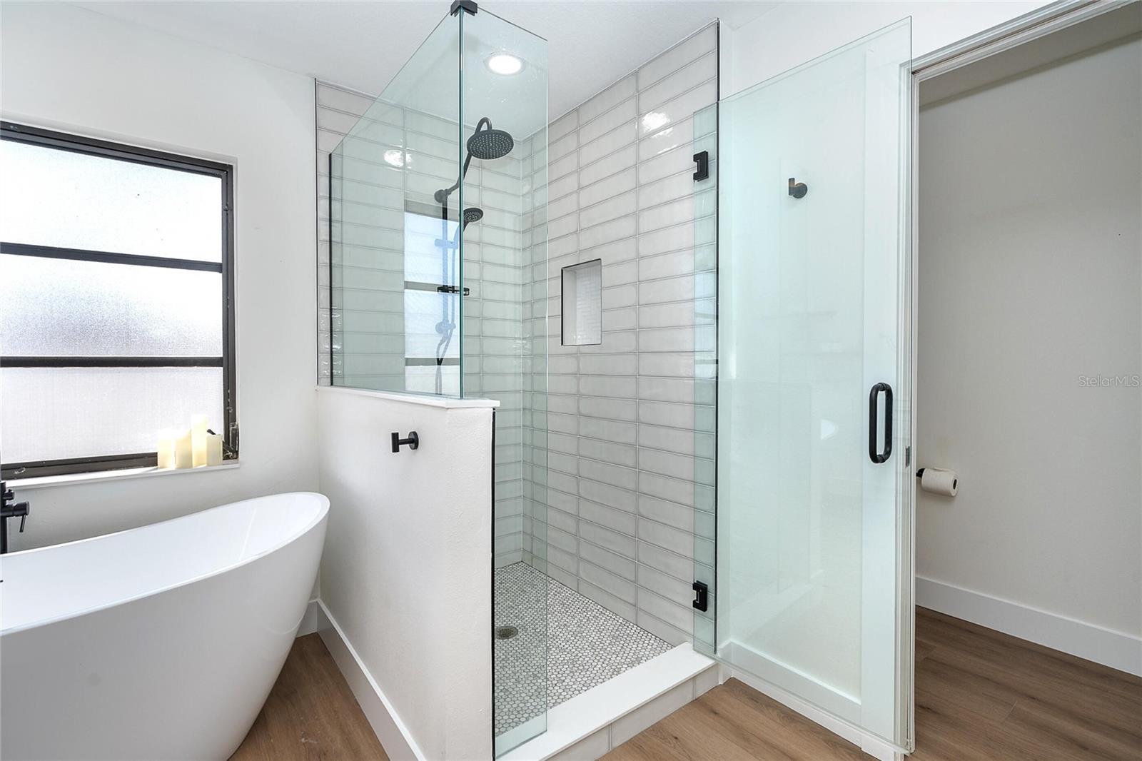 16 LEEWARD DR, PLACIDA, FL, 33946