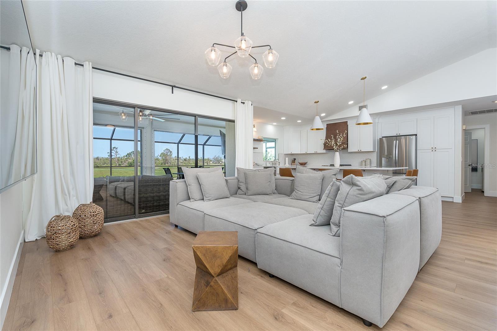 16 LEEWARD DR, PLACIDA, FL, 33946